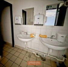 LOCAL COMMERCIAL / RETAIL PARK À LOUER – 1 707 M² EN ZONE COMMERCIALE