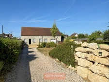 MARGNY-LÈS-COMPIÈGNE – PROPRIÉTÉ CONTEMPORAINE DE 260 m² AVEC DÉPENDANCE DE PLUS DE 170 M²