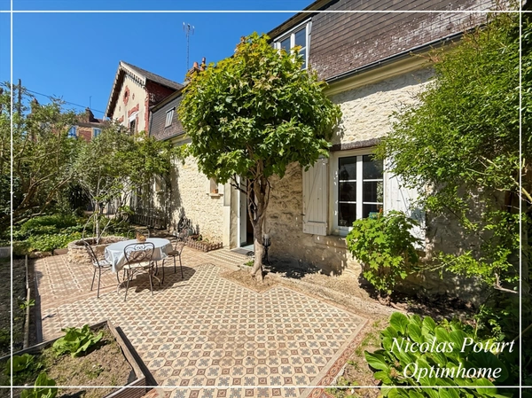 Maison familiale de charme en pierre – Cadre bucolique & potentiel locatif