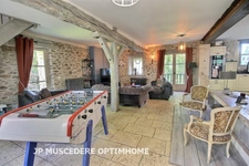 Moulin du XIIIe siècle – 600 m² – 20 couchages – Fort potentiel gîtes / événementiel – 1h de Paris