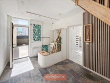 Maison meublée rénovée – 66 m² (88 m² au sol) – Clermont