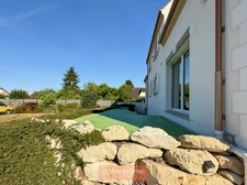 MARGNY-LÈS-COMPIÈGNE – PROPRIÉTÉ CONTEMPORAINE DE 260 m² AVEC DÉPENDANCE DE PLUS DE 170 M²