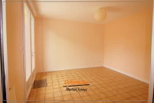 A la recherche d'une maison familliale 5 chambres avec un beau jardin ? Ne chercher plus....