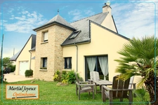 Spacieuse, 4 chambres, cuisine ouverte, jardin... idéal pour la famille et recevoir ses proches !