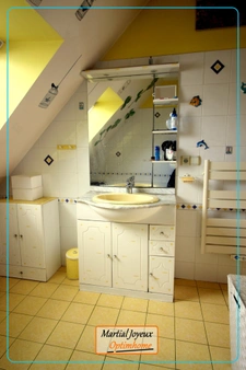 Spacieuse, 4 chambres, cuisine ouverte, jardin... idéal pour la famille et recevoir ses proches !