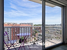 MONTROUGE Métro – 2 pièces, dernier étage, balcon, parking et cave