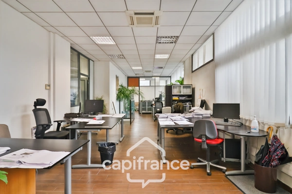 Local/bureau à vendre MONTROUGE (92)