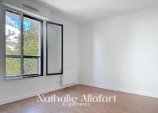 MAISON DE 4 PIECES AVEC JARDIN ET 2 PARKINGS - CHATILLON (92)