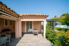 JUVIGNAC – VILLA 6 PIÈCES DE PLAIN-PIED – 168,86 M² – PISCINE CHAUFFÉE – VÉRANDA CHAUFFÉE – SOUS-SOL D’ENVIRON 160 M²
