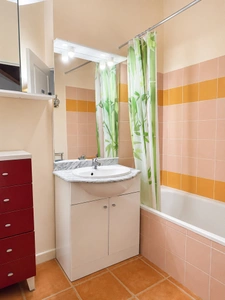 FRONTIGNAN CENTRE – DUPLEX T5 DE 103 M² – TERRASSE – VUE IMPRENABLE – ASCENSEUR – GARAGE