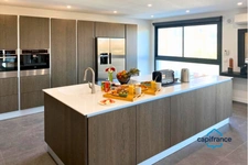  A 10 min de Sète, à Frontignan, Appartement duplex d’exception avec terrasse panoramique de 82 m² – Prestations haut de gamme