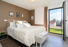 À vendre : Maison contemporaine haut de gamme avec vue sur le bassin de Thau – Meublée, prête à vivre !