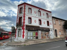 IMMEUBLE DE RAPPORT 740 M2