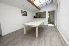 MAISON PLAIN-PIED de 84 m² - 4 PIECES - GRAND TERRAIN