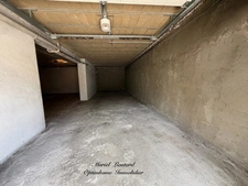 MAISON 9 PIECES 200 m2 - DEPENDANCES