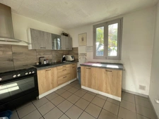 MAISON PLAIN-PIED de 84 m² - 4 PIECES - GRAND TERRAIN