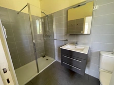 MAISON 210 m2 - APPARTEMENT INDEPENDANT + DEPENDANCES 