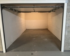 Box fermé sécurisé – 14m² – Idéal citadine ou stockage – à la Butte aux Cailles Paris 13ème 40 000 €