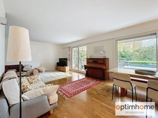 EXCLUSIVITE  Appartement familial 107 m² avec balcon - Garches Plateau - Résidence de standing
