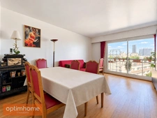 Appartement familial 90 m² - 11e étage - Vue panoramique sur Paris - Balcon - 2 parkings & Cave - PARIS 14ème