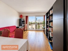 Appartement familial 90 m² - 11e étage - Vue panoramique sur Paris - Balcon - 2 parkings & Cave - PARIS 14ème