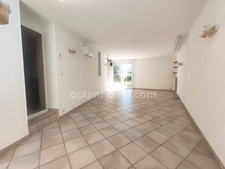 SAINT MAUR- Maison familiale avec jardin clos, vie de plain-pied possible aucun travaux 