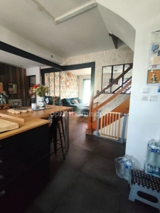 Maison de ville rénovée au calme