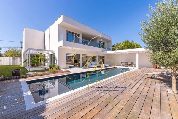 Maison contemporaine 6 pièces  (33)