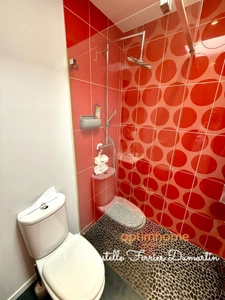 Maison de 206 m2 - 4 chambres - 1 studio indépendant - Piscine - CARBON BLANC