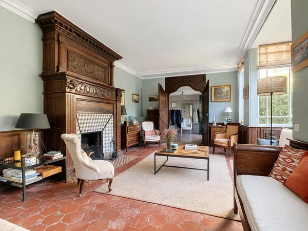 Maison à vendre 7 pièces VERSAILLES (78)