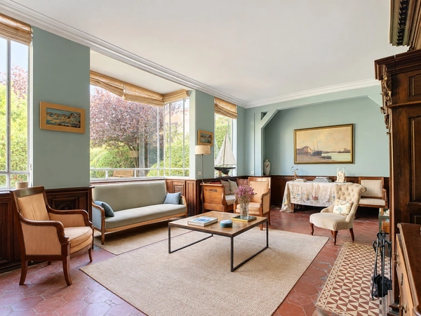 Maison à vendre 7 pièces VERSAILLES (78)