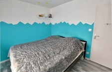 Maison moderne 109m², 3 chambres sur 5900m² de terrain. 
