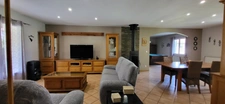 Maison contemporaine de 188 m² – Plain-pied – 5 chambres – Piscine – Terrain de 2 192 m²