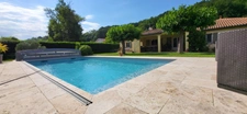Maison contemporaine de 188 m² – Plain-pied – 5 chambres – Piscine – Terrain de 2 192 m²
