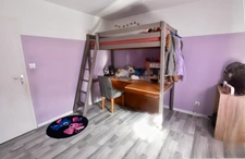 Maison moderne 109m², 3 chambres sur 5900m² de terrain. 