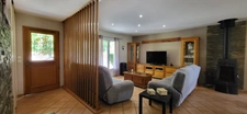 Maison contemporaine de 188 m² – Plain-pied – 5 chambres – Piscine – Terrain de 2 192 m²