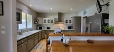 Maison contemporaine de 188 m² – Plain-pied – 5 chambres – Piscine – Terrain de 2 192 m²