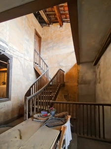 Trie-sur-Baïse (65) : maison de village de 7 pièces, plus de 134 m² habitables sur une parcelle de 223 m², prix 76 000 €.