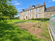 Élégant manoir du XVIIe siècle – Propriété de caractère sur 1,6 hectare