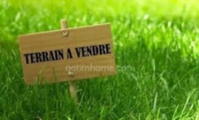 RARE - VENEZ DÉCOUVRIR CE TERRAIN DE 1060M2 SITUÉ À PROXIMITÉ DU CENTRE-VILLE 