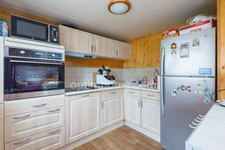 Cabourg - Chalet dans parc de tourisme - 47 m2 - 3 chambres - dépendances - Terrain 202 m2 - Parking - Piscine