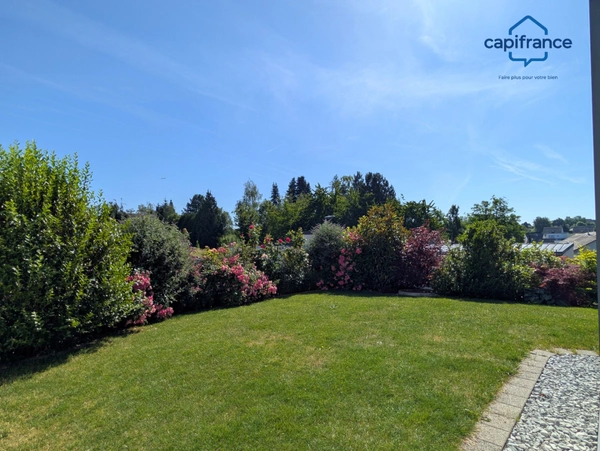 Buschwiller, à vendre, maison avec jardin et piscine, terrain de 783.00 m2