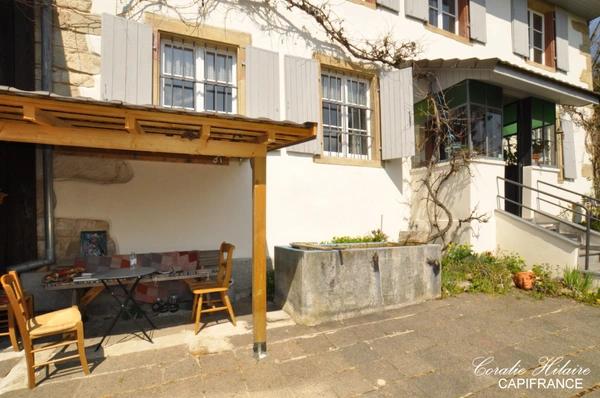 Dpt Haut-Rhin (68), à vendre MUESPACH Belle propriété en pierre, avec ses dépendances