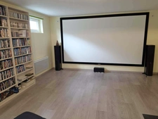 Maison à vendre 9 pièces KEMBS LOECHLE (68).Belle maison contemporaine de 250 m², 14 ares, avec piscine, en lisière de forêt.