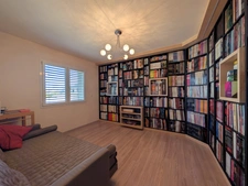 Maison à vendre 9 pièces KEMBS LOECHLE (68).Belle maison contemporaine de 250 m², 14 ares, avec piscine, en lisière de forêt.