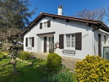 Maison à vendre 6 pièces SARE (64)