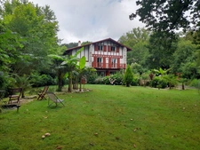 Maison à vendre 8 pièces URRUGNE (64)