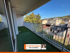🏡 ÉVREUX – NAVARRE | Appartement 62 m² – Dernier étage – Balcon – Parking