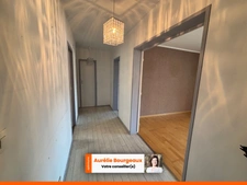 🏡 ÉVREUX – NAVARRE | Appartement 62 m² – Dernier étage – Balcon – Parking