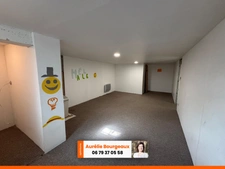 Maison 3 chambres + 1 pièce aménagée, parfaitement entretenue avec sous-sol total et bel extérieur - Claville - SOUS COMPROMIS - NON DISPONIBLE A LA VENTE - 